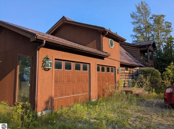 7414 #5 N US-23, Oscoda, MI 48750