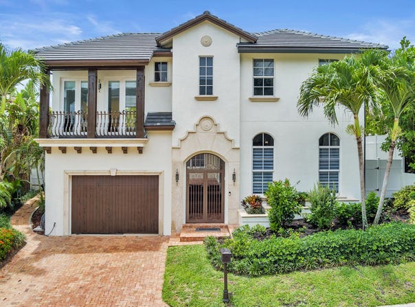 460 Surfside Lane, Juno Beach, FL 33408