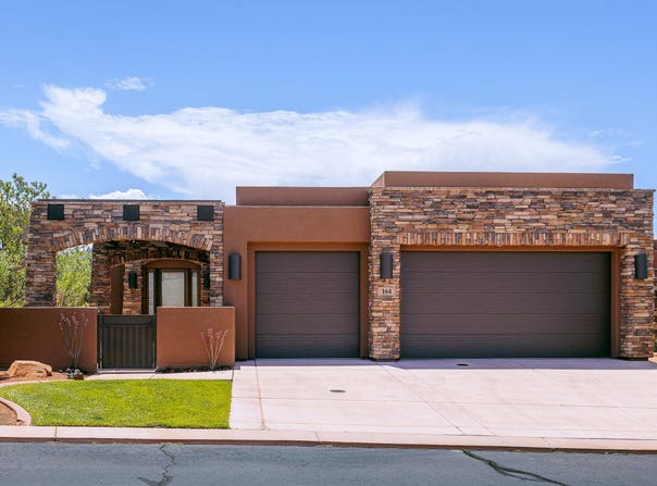 2139 W COUGAR ROCK CIR, St George, UT 84770