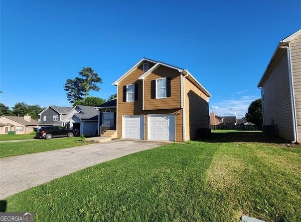 842 SHOALS, Atlanta, GA 30349