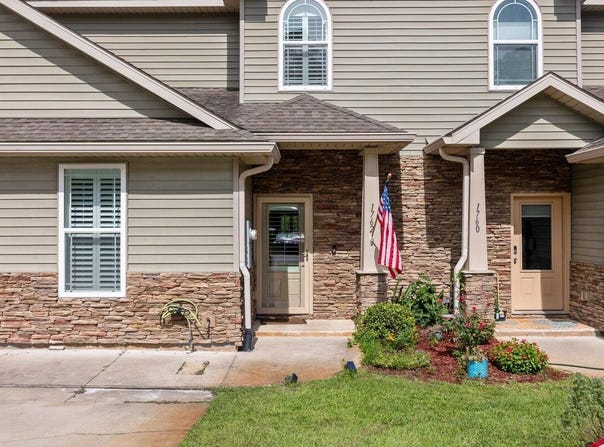 1762 Sound Haven Court, Navarre, FL 32566