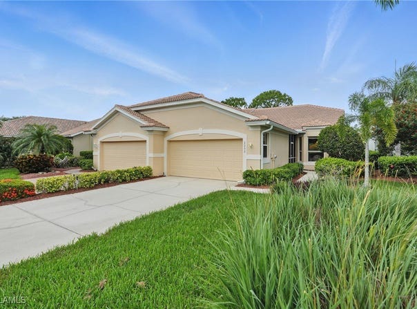 2232 Carnaby Court, Lehigh Acres, FL 33973