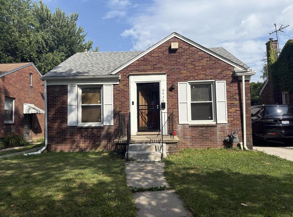 9438 Camley Street, Detroit, MI 48224