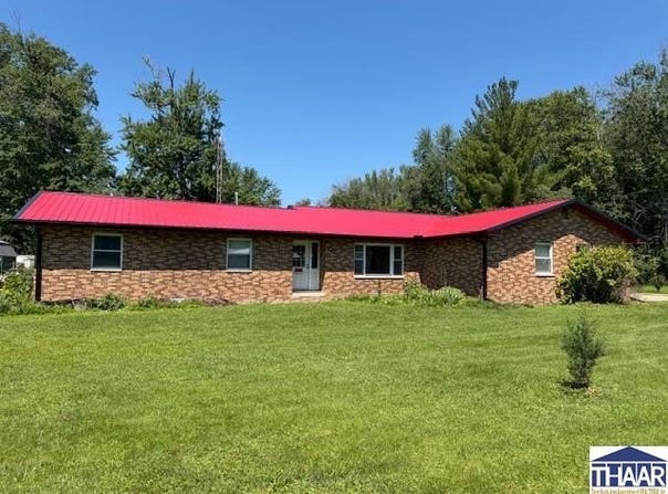 307 N East Street, Hymera, IN 47885