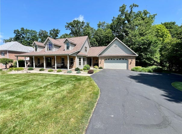 245 Chippewa Drive, Neshannock Twp, PA 16105
