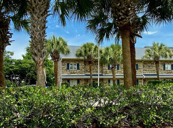 206 Double Eagle Dr., Surfside Beach, SC 29575