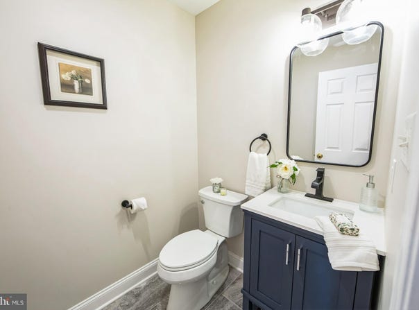16 PATTERDALE PLACE, DOWNINGTOWN, PA 19335