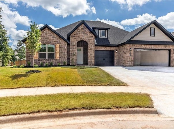 434 Ardie Martin  ST, Tontitown, AR 72762