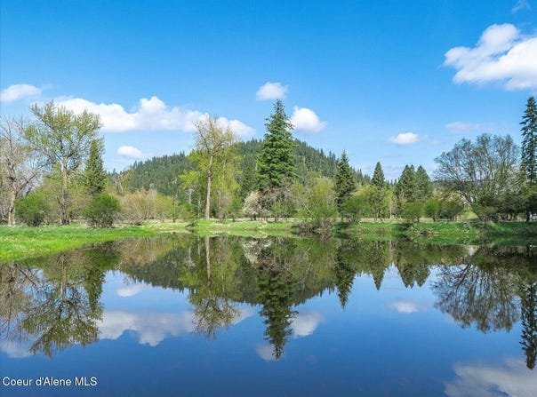 36524 E Canyon Rd, Cataldo, ID 83810
