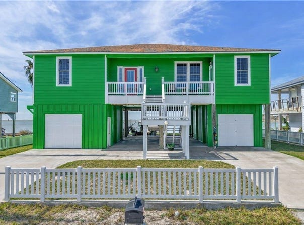 108 Bayshore Drive, Ingleside on the Bay, TX 78362