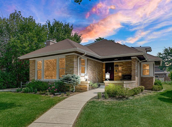 6645 N Drake Avenue, Lincolnwood, IL 60712