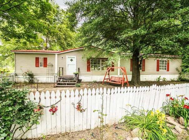 106 E Timothy Road, Ward, AR 72176