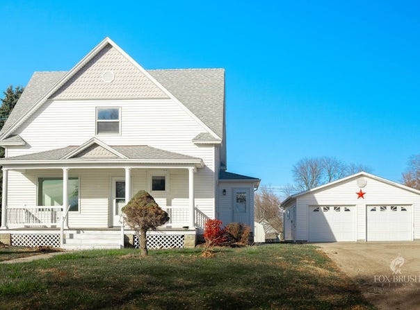 703 E. Clark St., Wausa, NE 68786