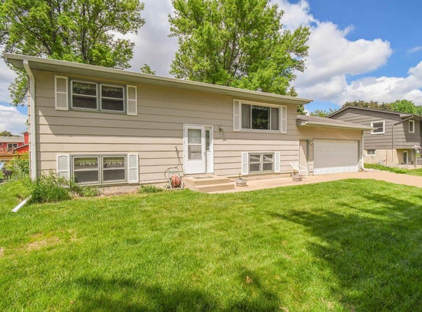 5900 W 50th St, Sioux Falls, SD 57106-1824
