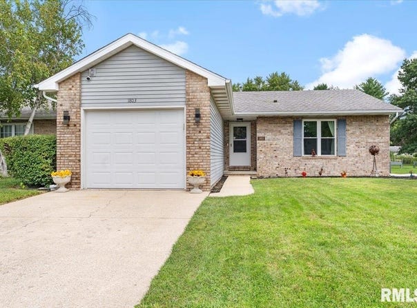 1803 WREN Drive, Springfield, IL 62703