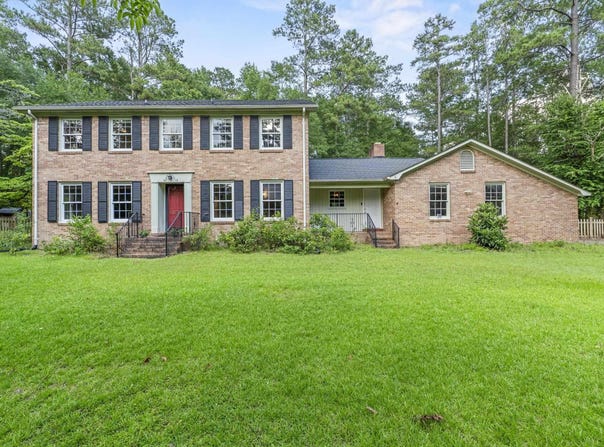 2106 Davie Lane, Camden, SC 29020