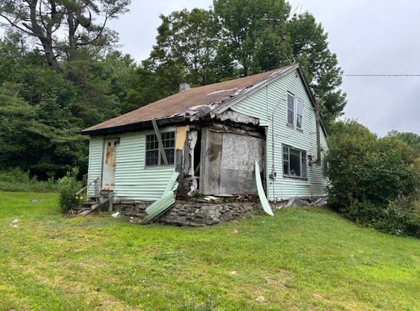 542 Smithfield Rd., Oakland, ME 04963