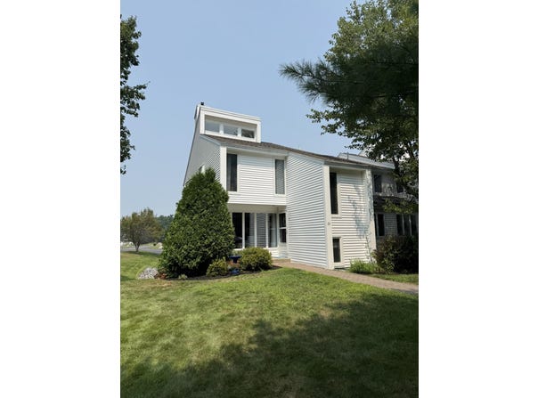 23 Clifford Road, Naples, ME 04055