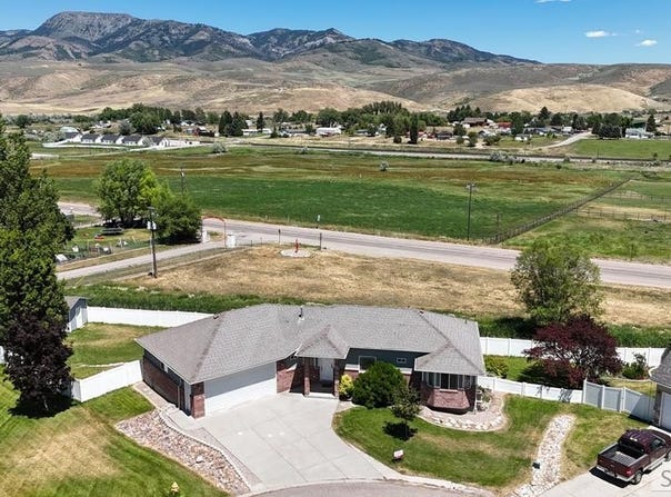 100 Mountain View Drive, Mccammon, ID 83250