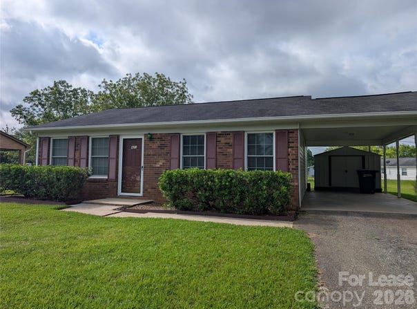 421 West Avenue, Troutman, NC 28166