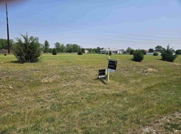 4131 S Chippendale Drive, Beloit, WI 53511-0000