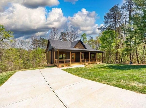 167 Meadow View Court, Ellijay, GA 30536