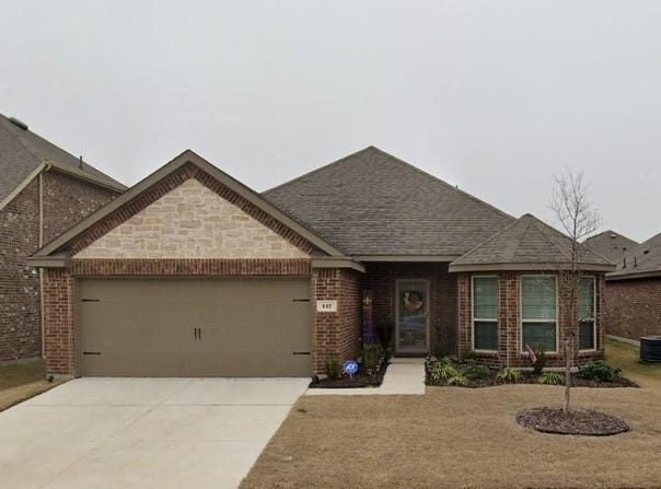 117 Arborside Drive, Waxahachie, TX 75165