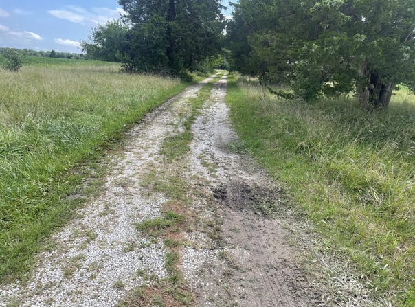 3626 E Highway 24, Moberly, MO 65270