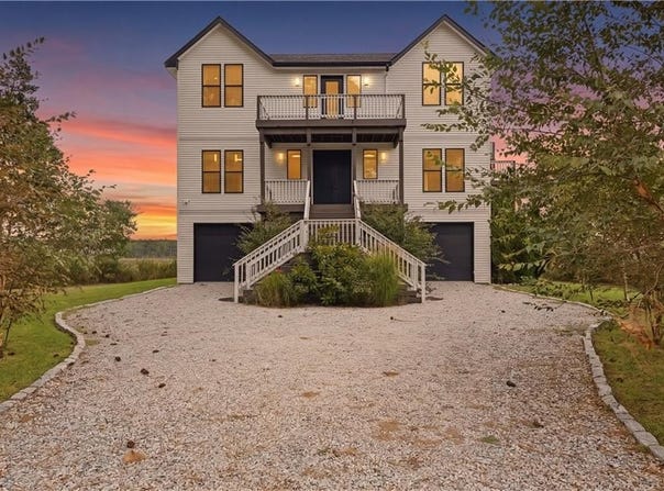 100 N Lawson Road, Poquoson, VA 23662