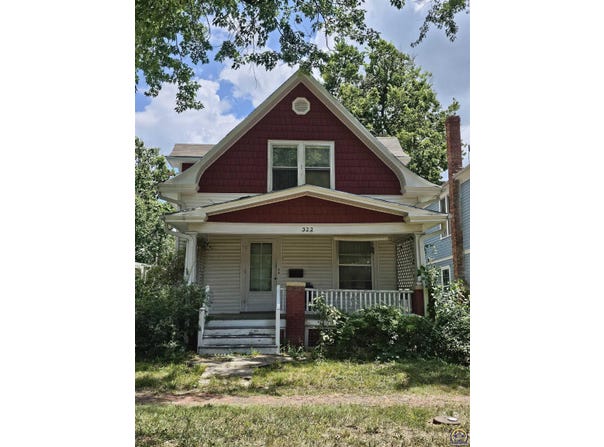 322 SW Clay ST, Topeka, KS 66606