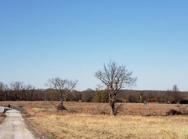 N Highway 13, Bolivar, MO 65613