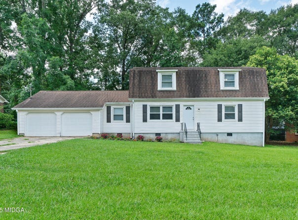 3268 Misty Valley Drive, Macon, GA 31204
