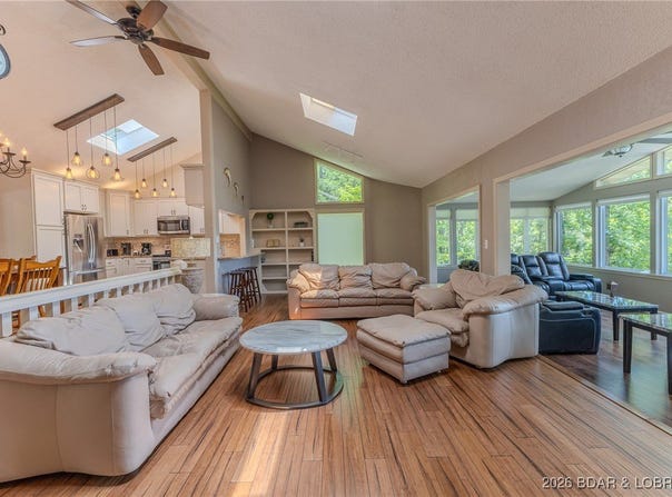 398 Moongate Drive, Osage Beach, MO 65065