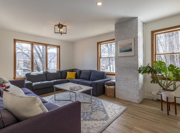 9 Deeplawn Court, Ludlow, VT 05149