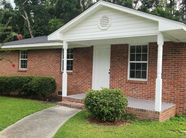 105 Tucker Mill Circle, St. Matthews, SC 29135