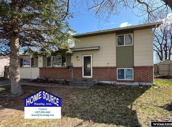 1019 Eastview, Riverton, WY 82501