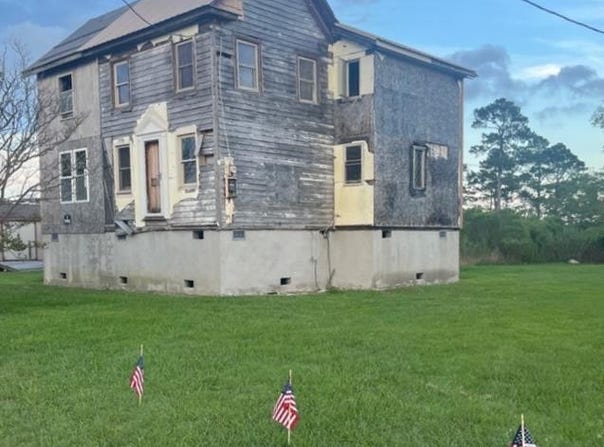 20394 SAXIS RD, SAXIS, VA 23427