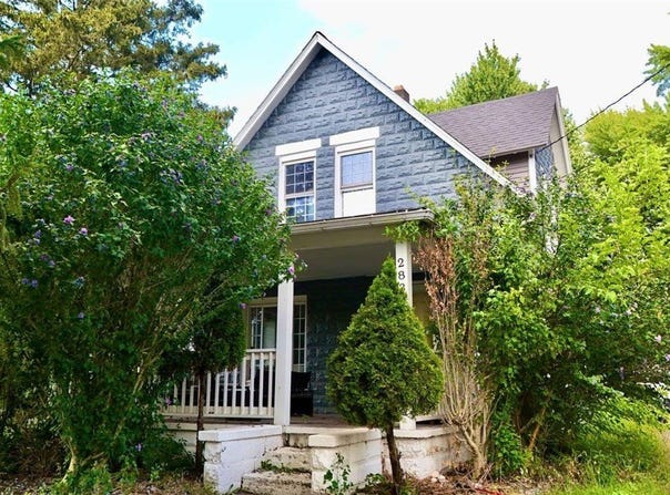 2833 Hubbard Road, Madison, OH 44057