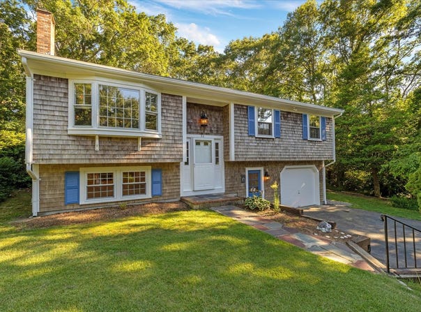 32 Crowell Road, Sandwich, MA 02563