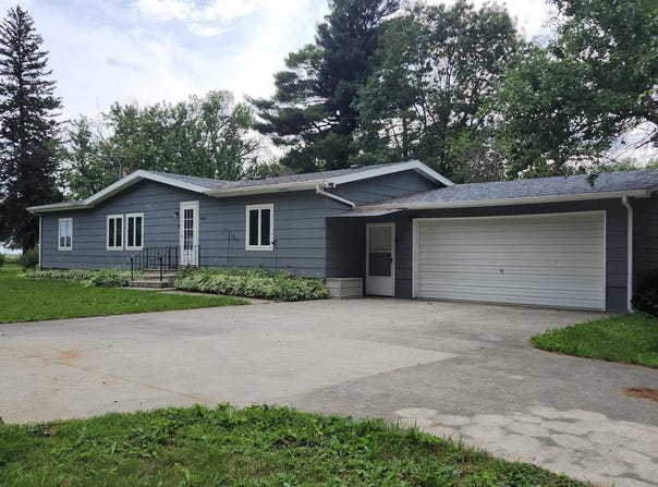 600 Christiana Ave, Bode, IA 50519