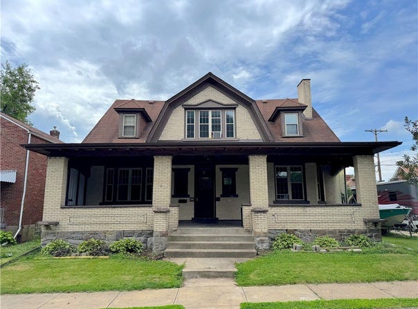 3369 Francisco Street, Sheraden, PA 15204