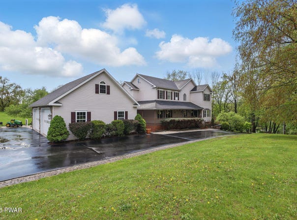 316 Laurel Drive, Honesdale, PA 18431