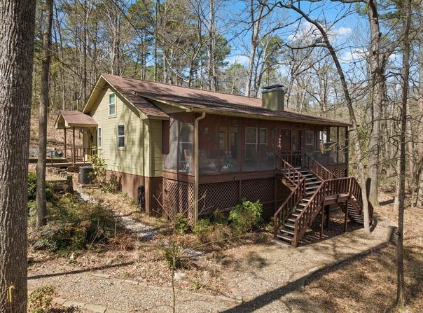 211 County Road 4555, Winnsboro, TX 75494