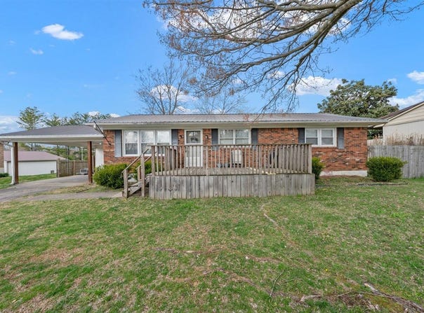 1414 Sycamore Lane, Leitchfield, KY 42754