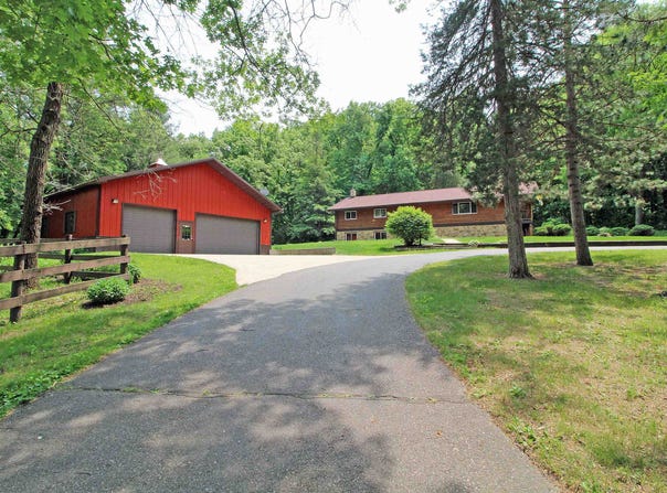 7463 Loy Road, Arena, WI 53503
