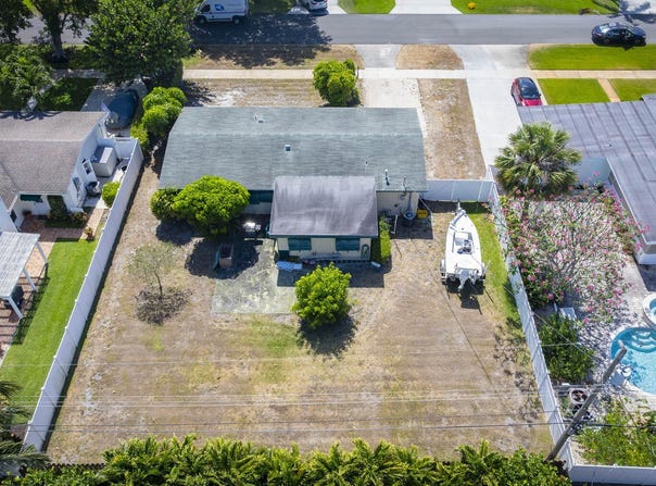 736 Tradewind Drive, North Palm Beach, FL 33408
