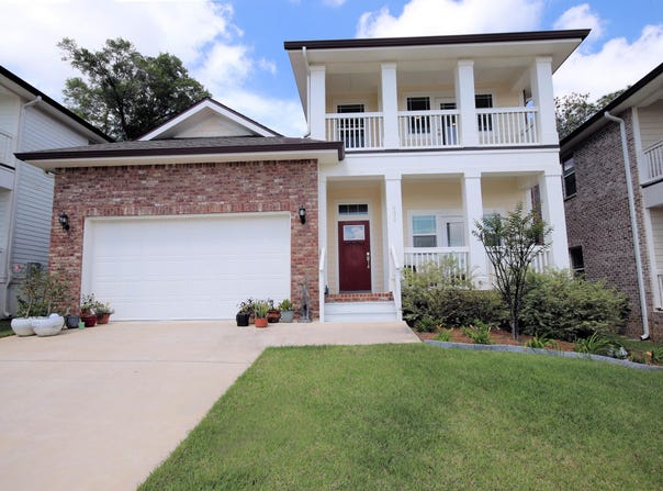 403 Hideaway Lane, Niceville, FL 32578