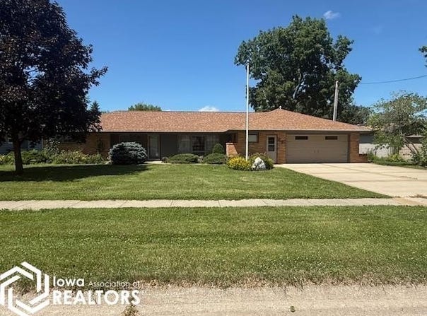 603 E Green Street, Mount Pleasant, IA 52641