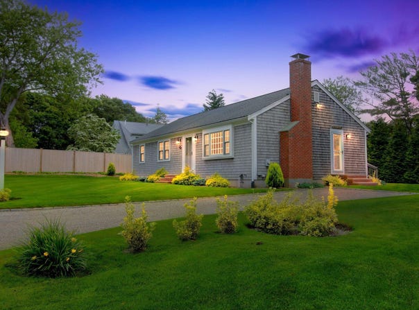 48 Fourth Avenue, West Hyannisport, MA 02672