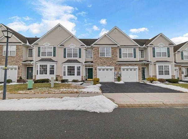 517 Harvest Drive, Maiden Creek Twp, PA 19510